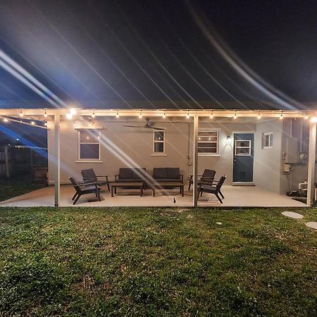 פומפנו ביץ' Totally Renovated Near Beach מראה חיצוני תמונה